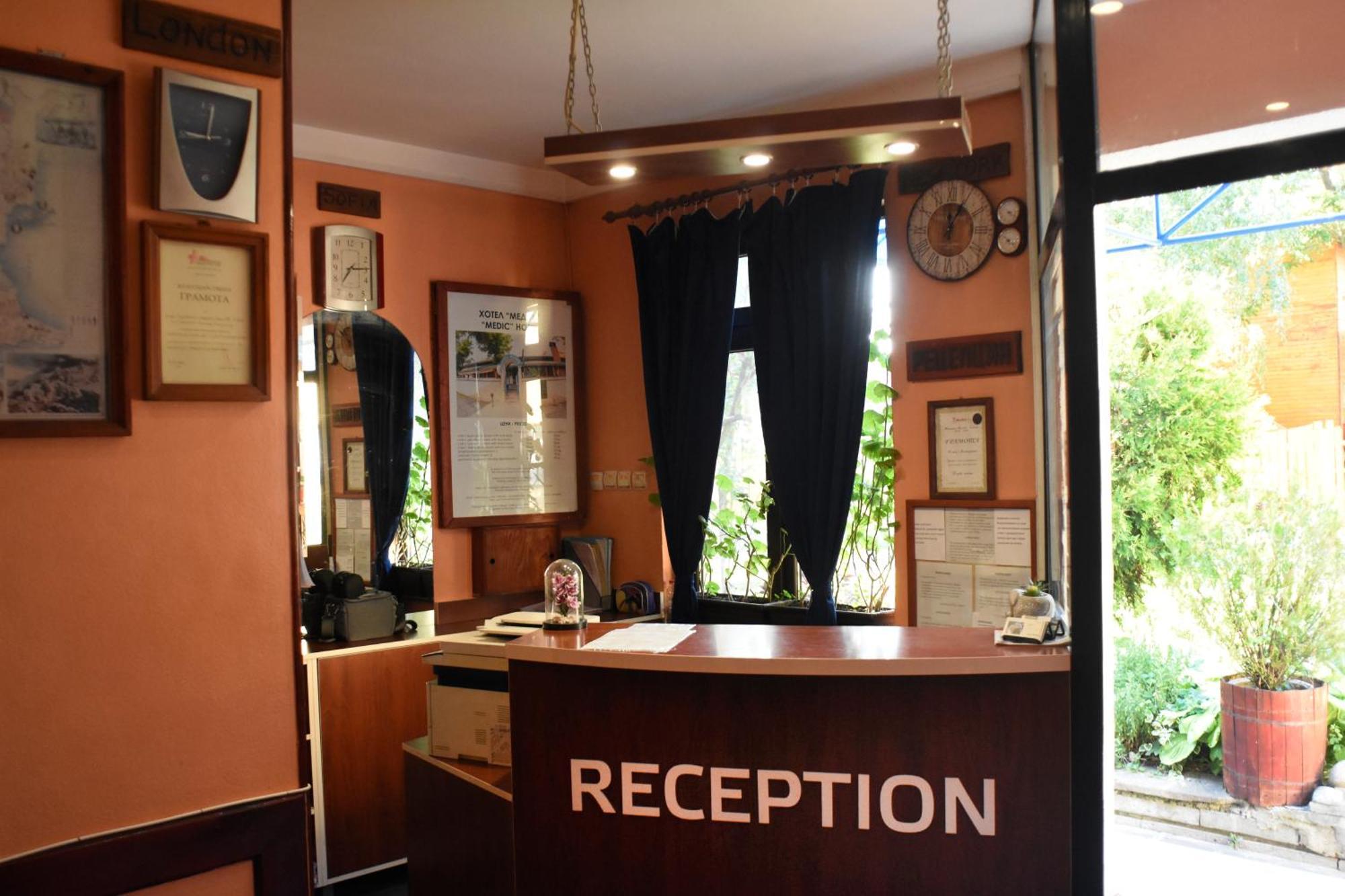 Medic Hotel Szófia Kültér fotó